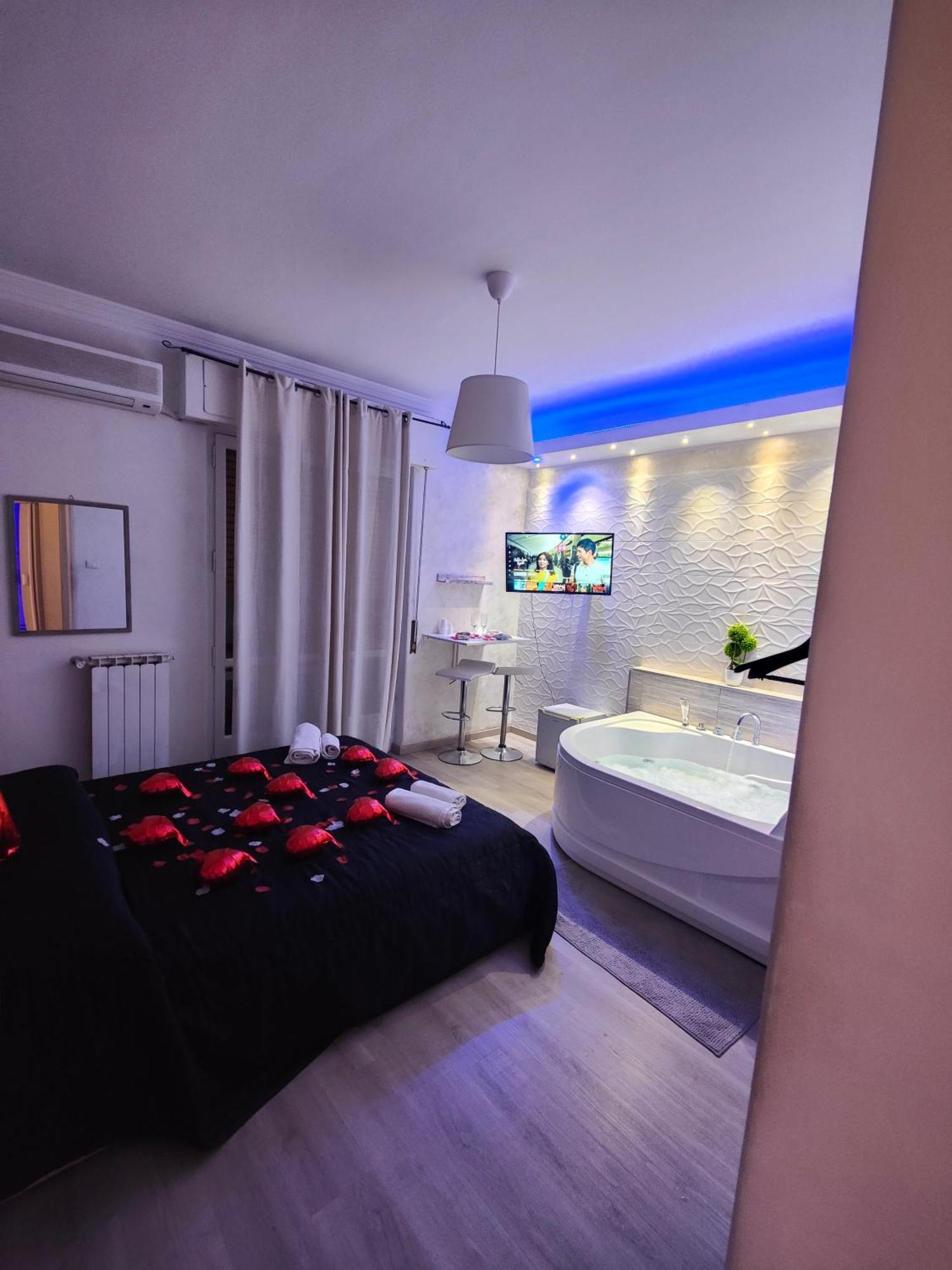 Etnea Gioeni House Suite CTA Room photo
