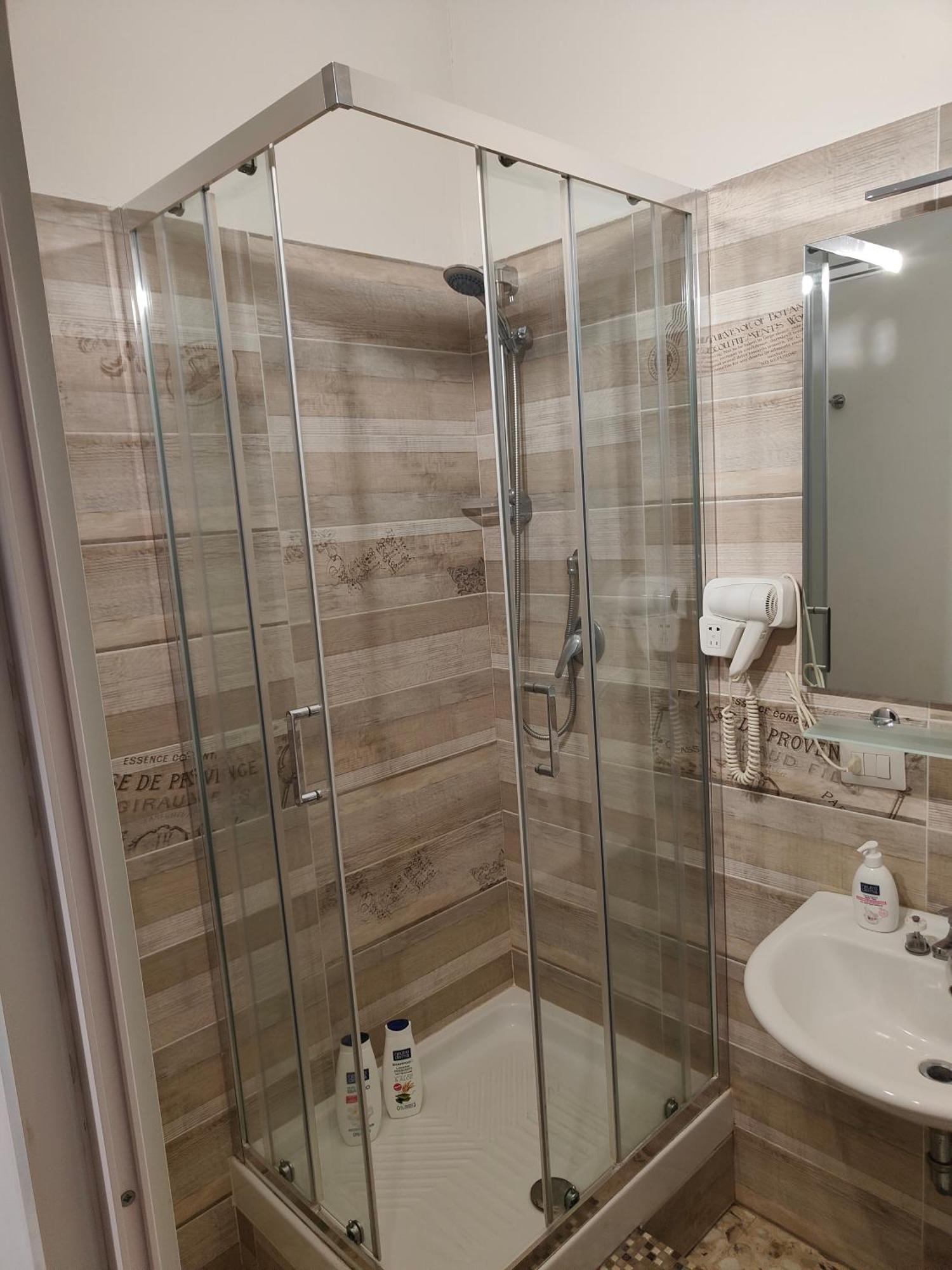 Etnea Gioeni House Suite CTA Room photo
